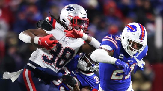 FINAL: Patriots 14, Bills 10 - New England takes charge in AFC East with 3 passes, 229 rushing yards  taken at Highmark Stadium (Patriots)